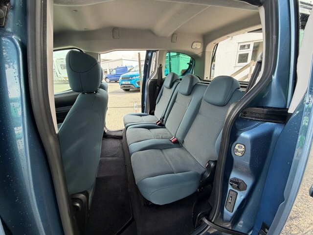 Citroen Berlingo Mpv 1.6 Bluehdi Feel 2018 Grey #17