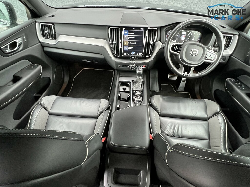 Volvo XC60 2.0 R-design T5 Grey #3