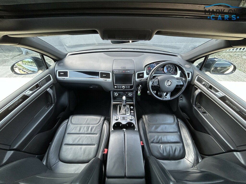 Volkswagen Touareg Suv 3.0 Tdi V6 Bluemotion Tech R-line Plus 20171 AO17NNL Blue #3