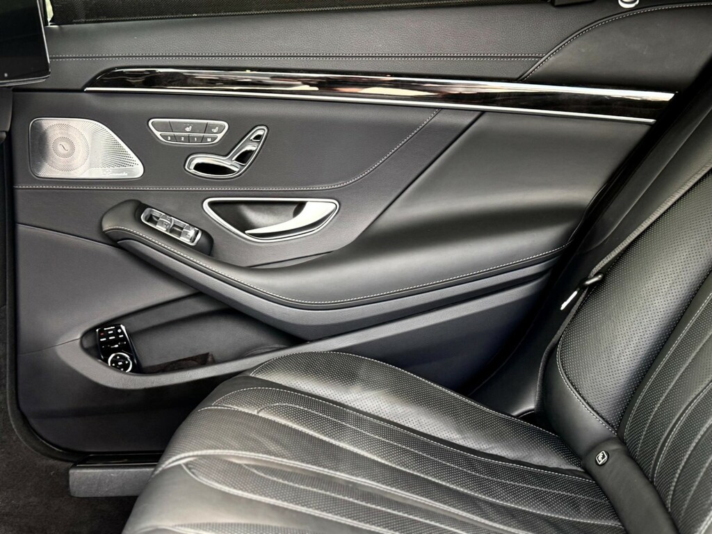 Mercedes-Benz S Class 3.0 S 560 E L Amg Line Executive 483 Bhp White #16
