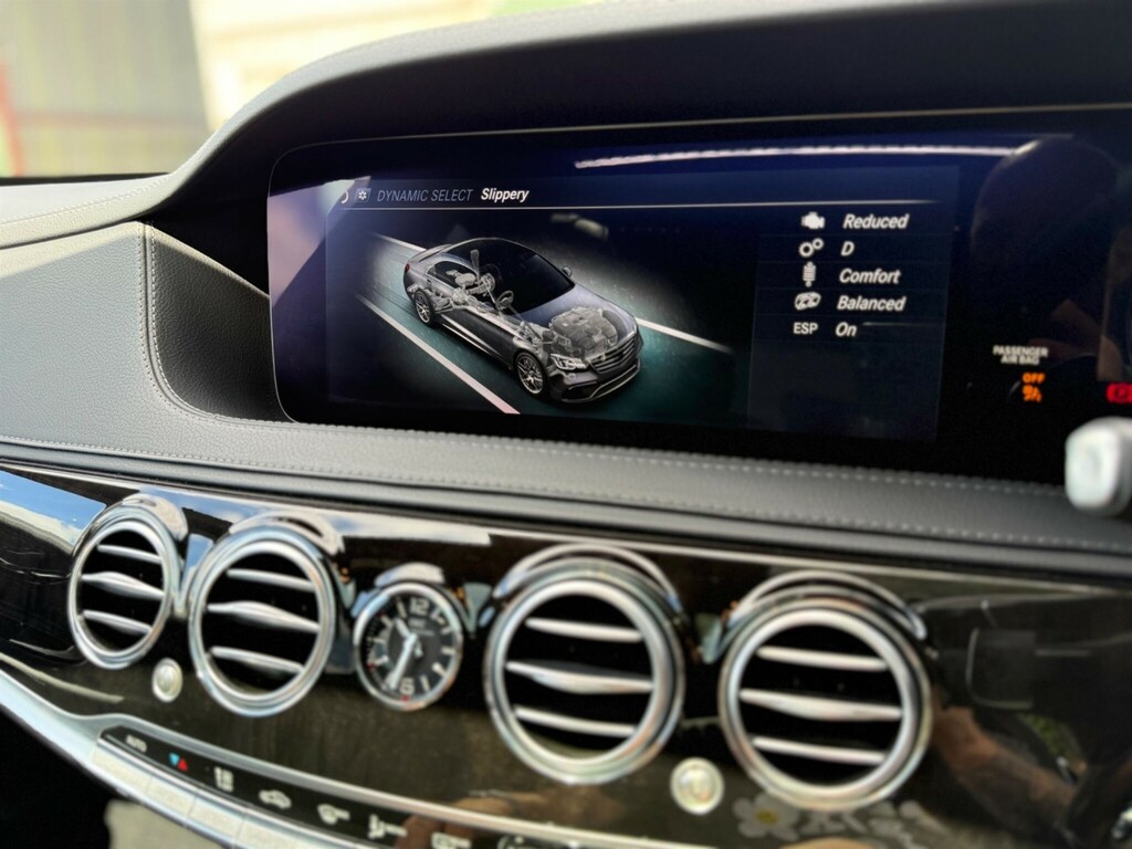 Mercedes-Benz S Class 3.0 S 560 E L Amg Line Executive 483 Bhp White #24