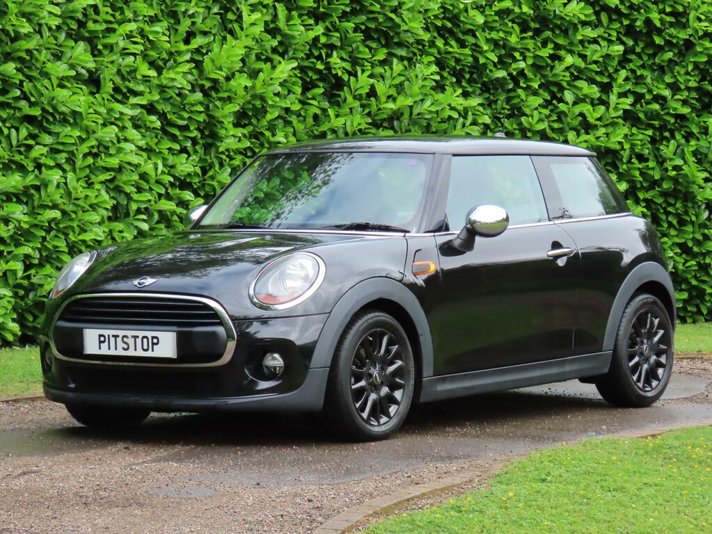 Mini Hatch 1.2 One Hatchback Euro 6 Ss WA16HBE Black #2