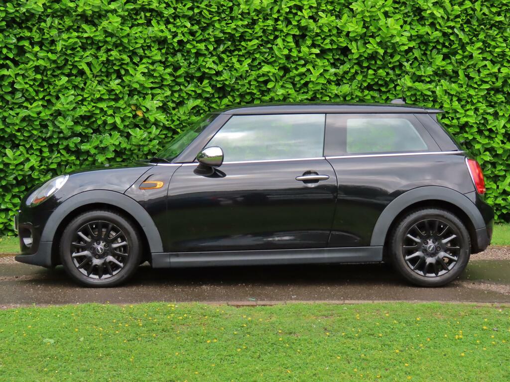 Mini Hatch 1.2 One Hatchback Euro 6 Ss WA16HBE Black #4