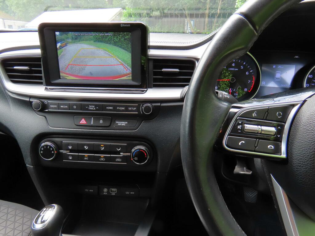 Kia Ceed 1.0T Gdi Gt-line  #17