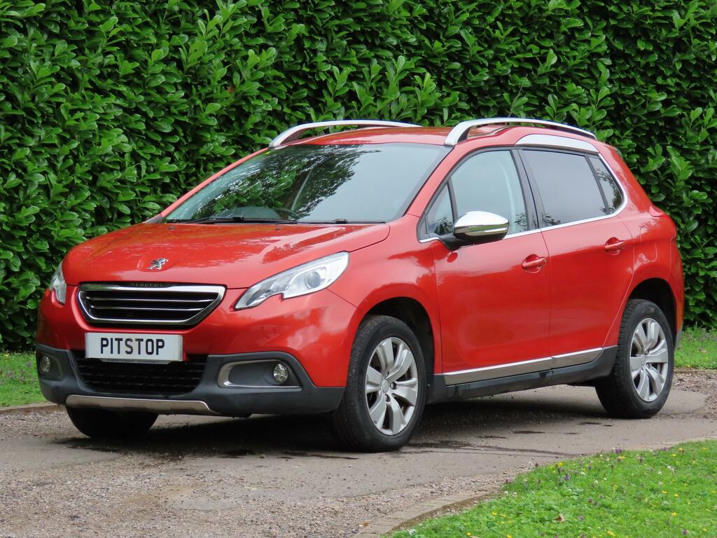 Peugeot 2008 Allure Black #2