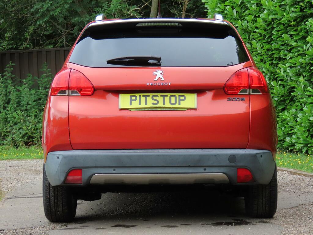 Peugeot 2008 Allure Black #6