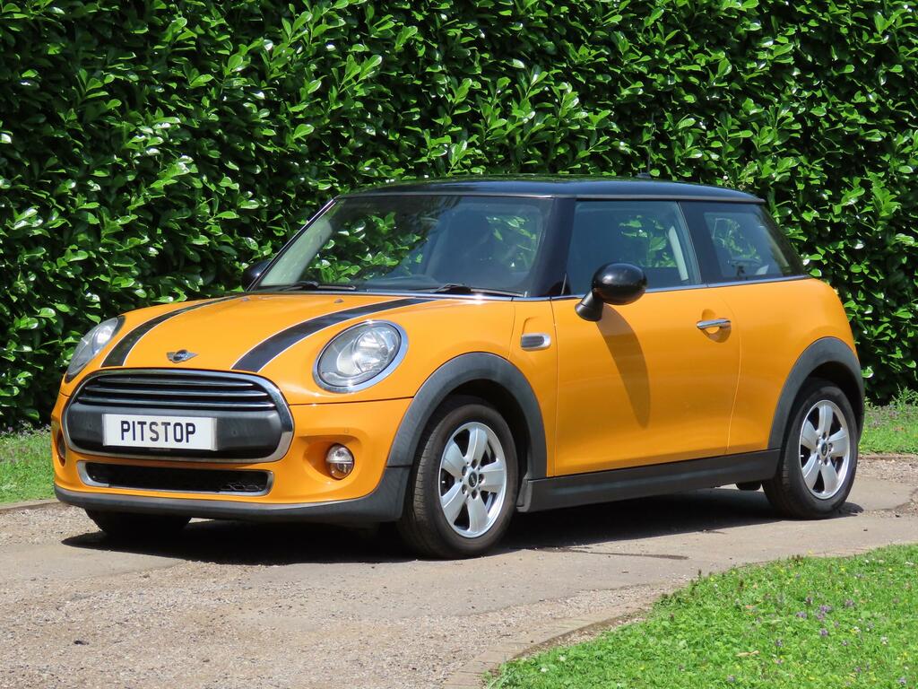 Mini Hatch 1.2 One Hatchback Euro 6 Ss GV15RNE Orange #2
