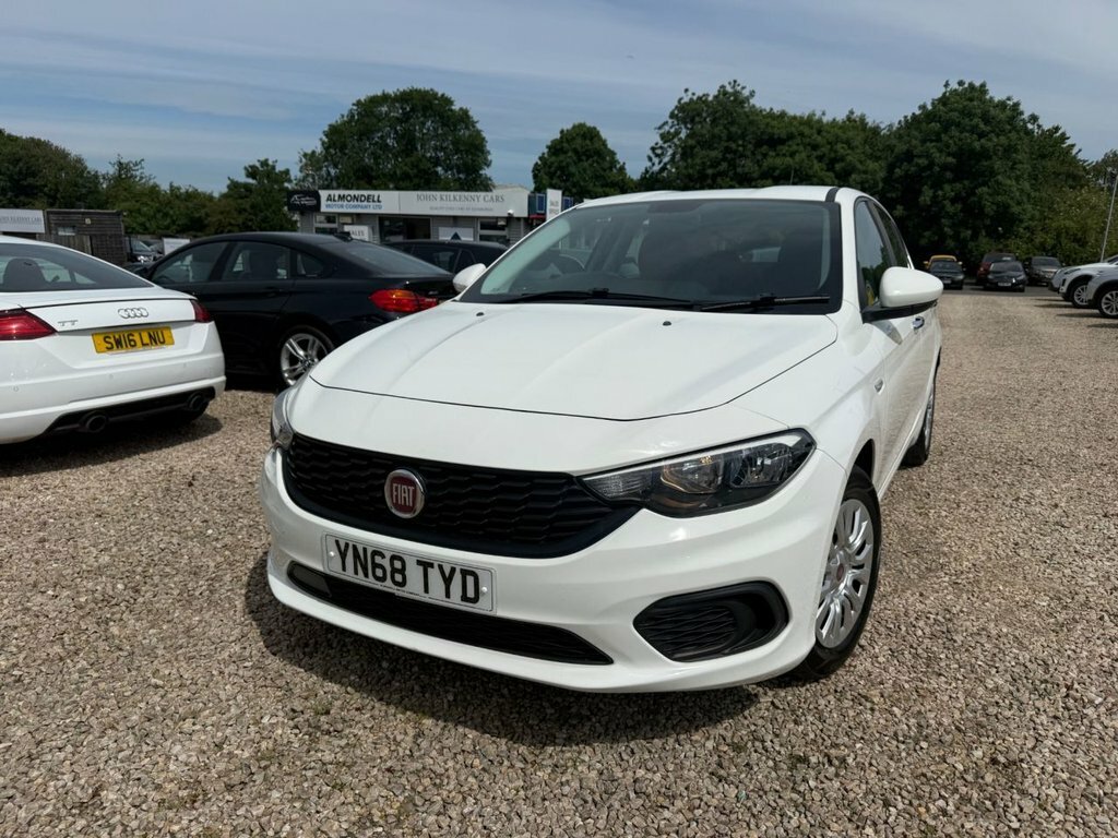 Fiat Tipo 1.4L Easy White