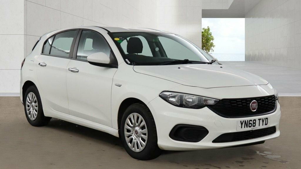 Fiat Tipo 1.4L Easy White