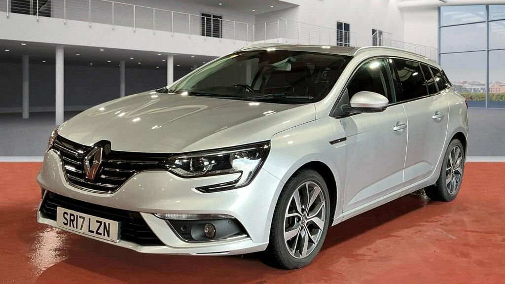 Renault Megane 1.5L Dynamique S Nav Silver #2