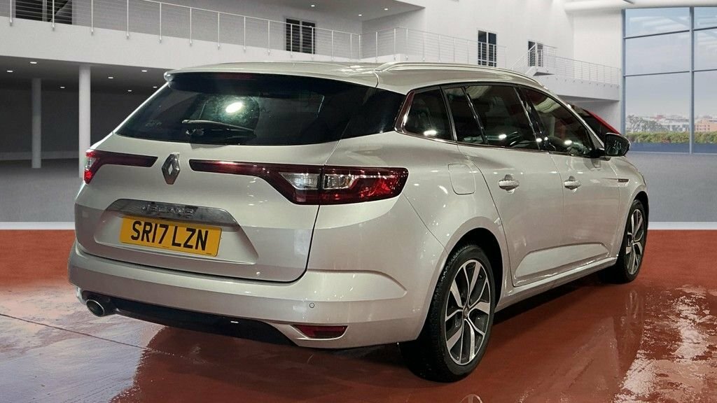 Renault Megane 1.5L Dynamique S Nav Silver #4