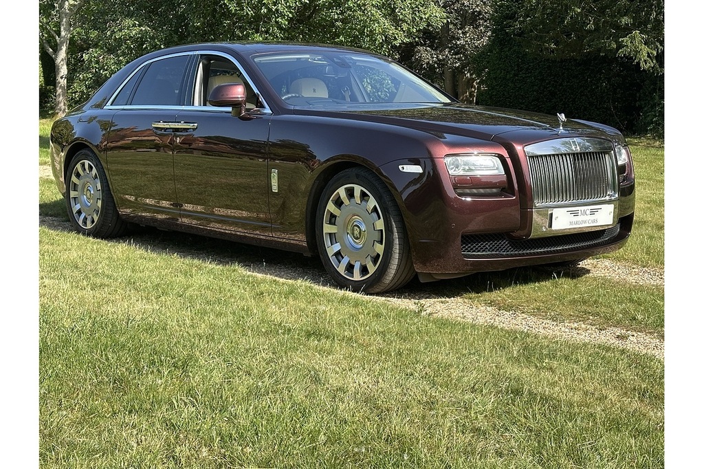 Rolls-Royce Ghost V12 U350 Ulez Red