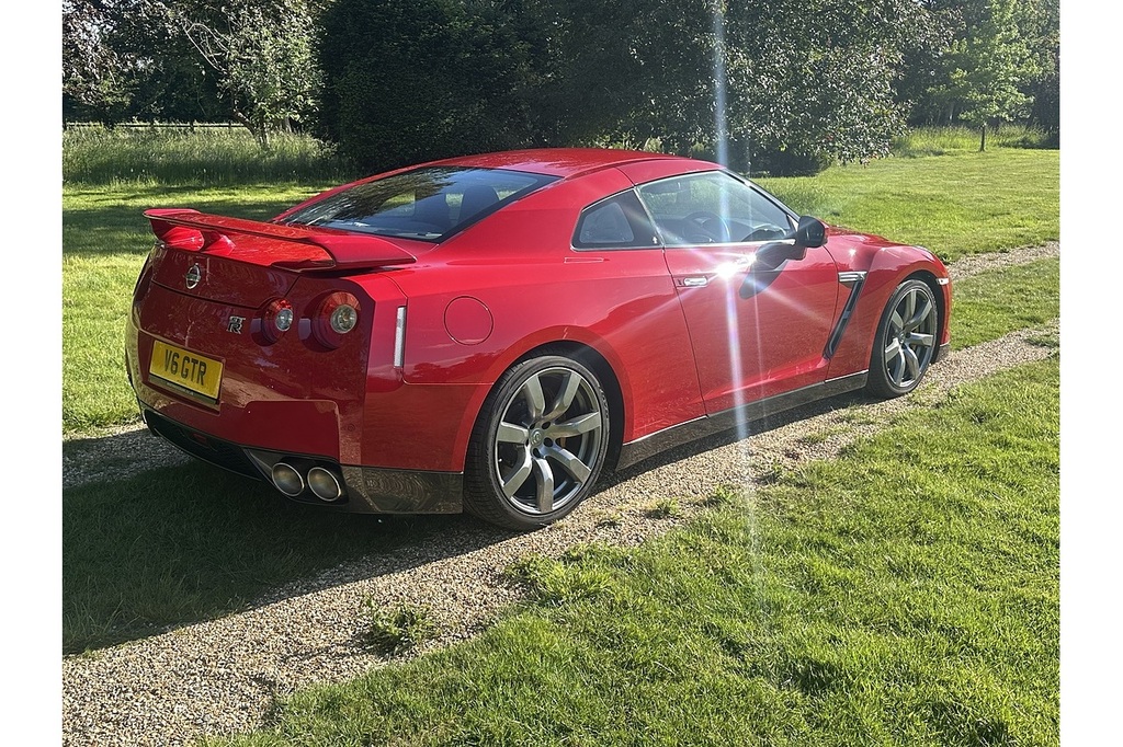 Nissan GT-R V6 Premium Edition U367 Ulez Red #5