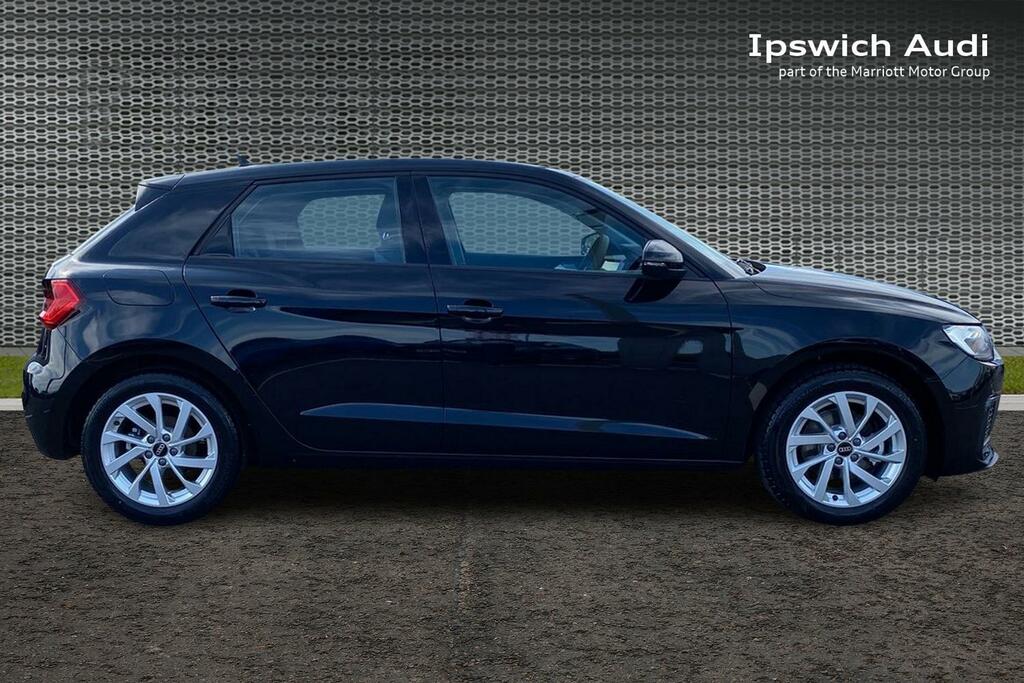 Audi A1 1.0 Tfsi 30 Sport Sportback S Tronic Eu AV25FWK Black #4