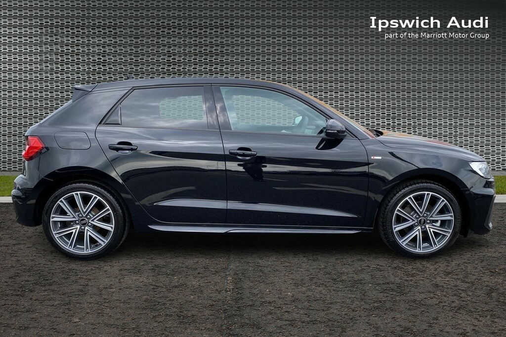 Audi A1 1.0 Tfsi 30 S Line Sportback S Tronic E AV25VOK Black #4