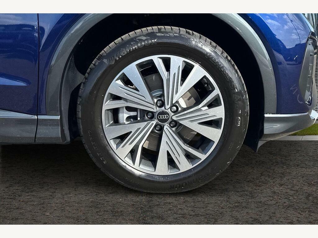 Audi Q4 E Tron 45 Sport Sportback 82Kwh 286 Ps AU25NLG Blue #5