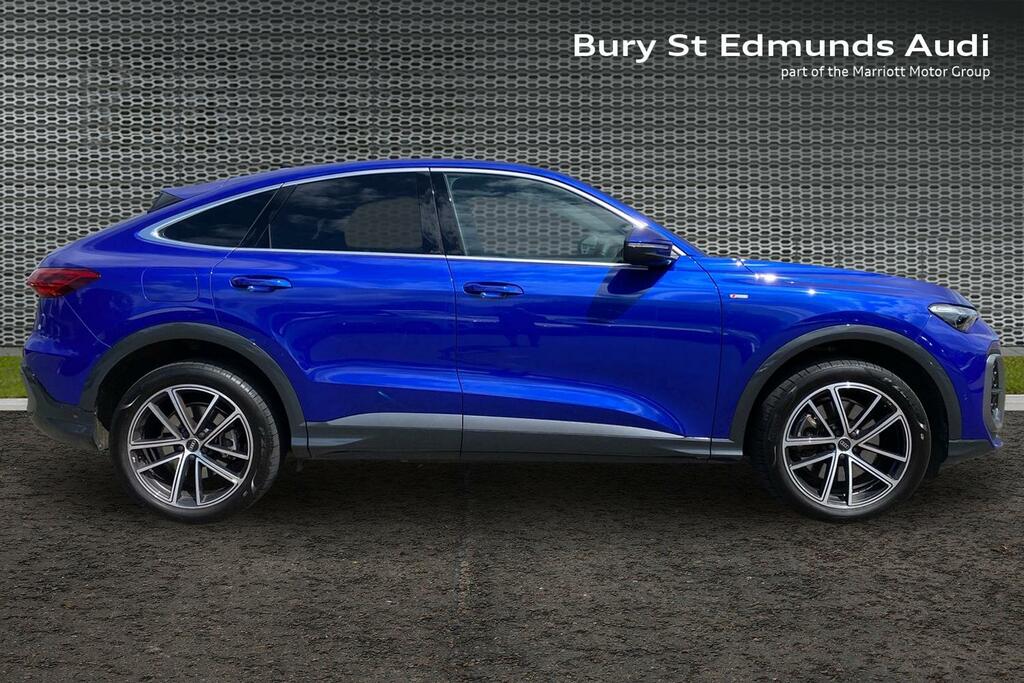 Audi Q5 2.0 Tdi S Line Sportback S Tronic Quatt AV75JZG Blue #4