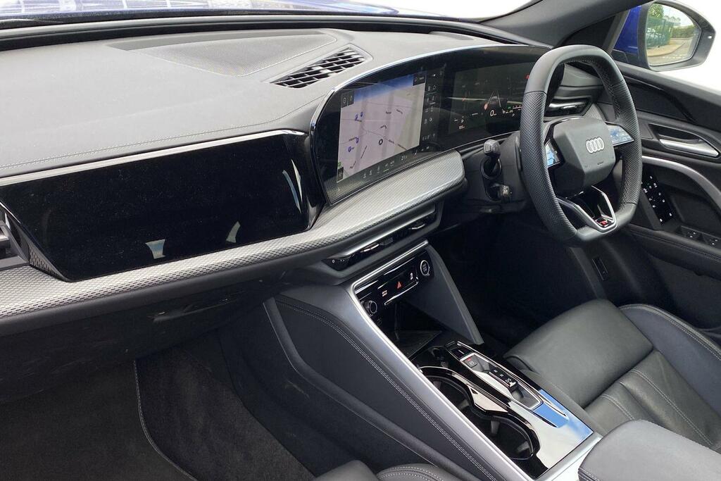 Audi Q5 2.0 Tdi S Line Sportback S Tronic Quatt AV75JZG Blue #2