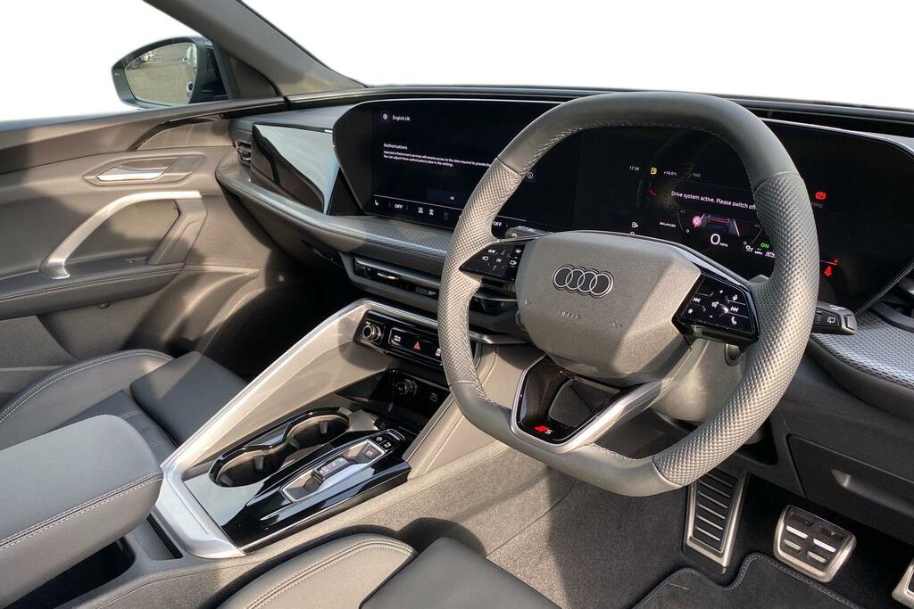 Audi Q5 2.0 Tdi S Line Sportback S Tronic Quatt AV75NHJ Black #6