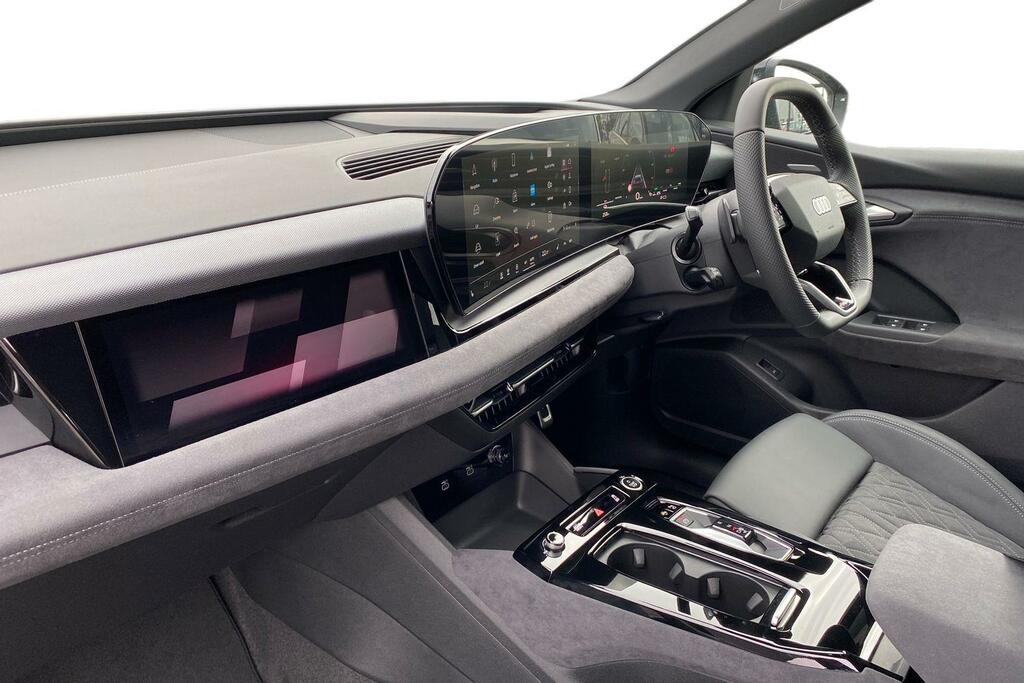 Audi Q6 E-Tron 100Kwh Edition 1 Sportback Quatt AV75TZO Black #2