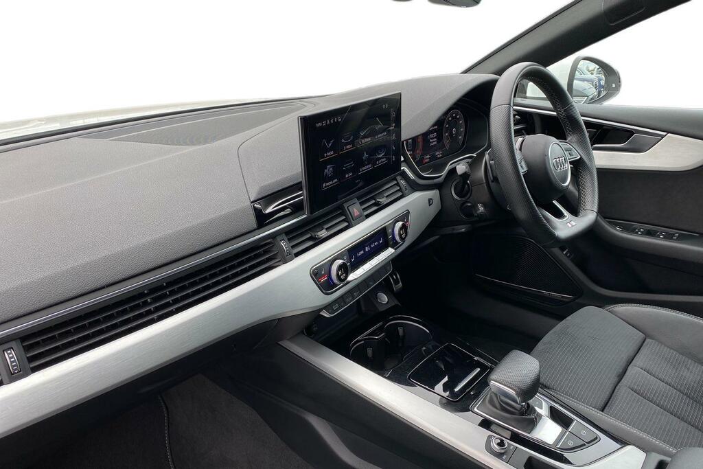 Audi A5 2.0 Tdi 35 S Line Sportback S Tronic Eu White #2