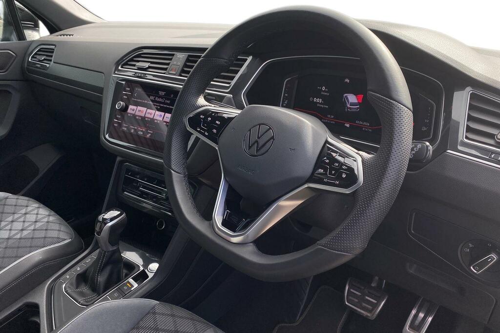 Volkswagen Tiguan 1.5 Tsi R-line Edition Dsg Euro 6 Ss YA73XFO Black #6