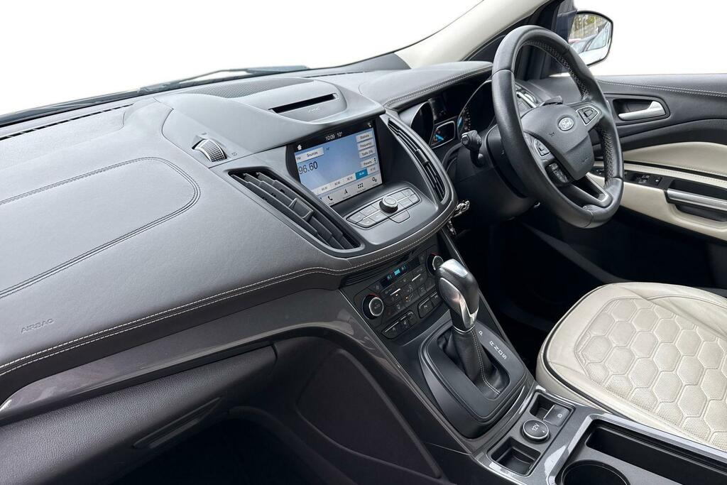 Ford Kuga 1.5T Ecoboost Vignale Awd Euro 6 Ss EO68FLN Black #2