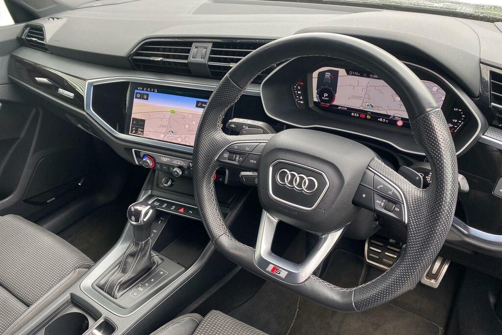Audi Q3 2.0 Tfsi 45 Black Edition Sportback S T AK72MLU Grey #6