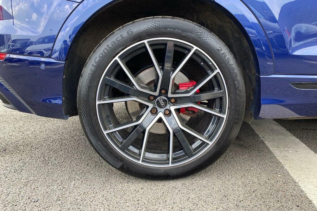 Audi Q8 e tron Q8 Black Edition 55 Tfsi E Quattro Grey #45
