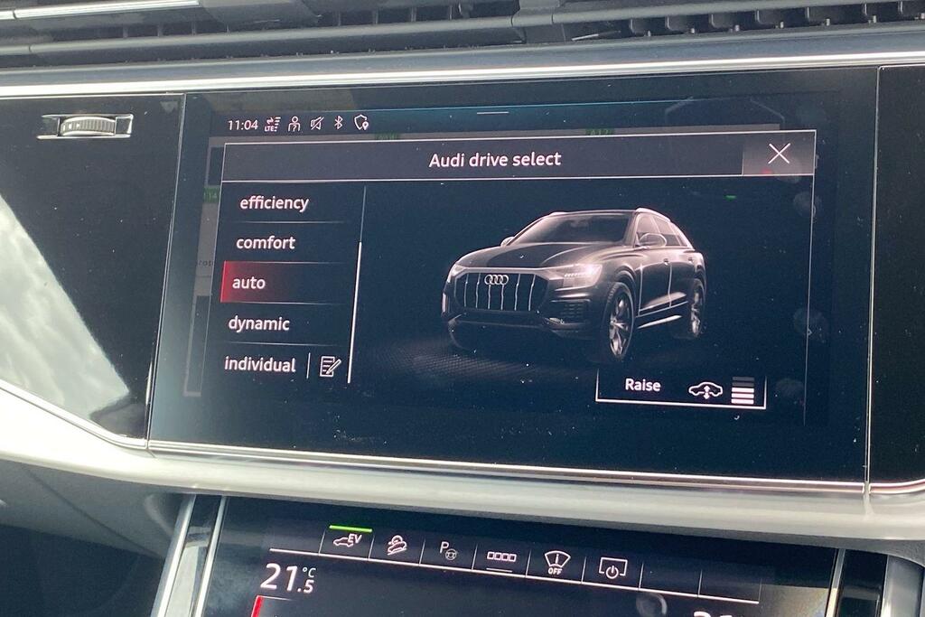 Audi Q8 e tron Q8 Black Edition 55 Tfsi E Quattro Grey #40