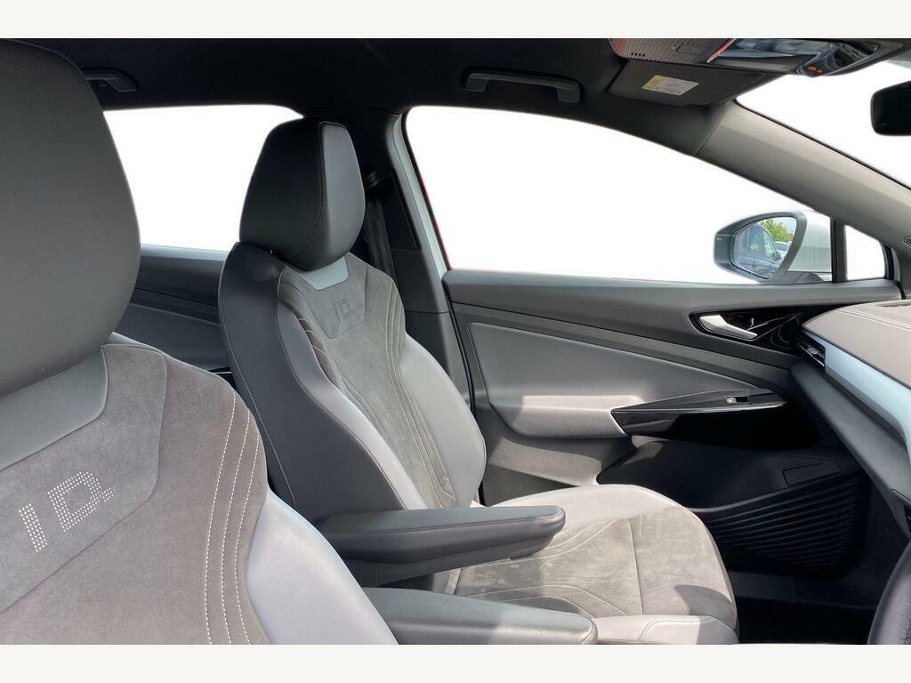 Volkswagen ID.4 Pure 52Kwh Life Suv 148 Ps NC23EHT White #6