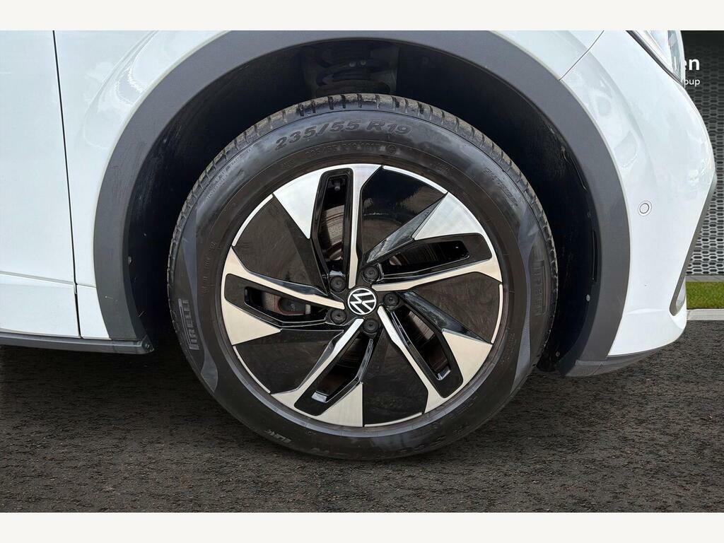 Volkswagen ID.5 Pro 77Kwh Style Suv 174 Ps White #5