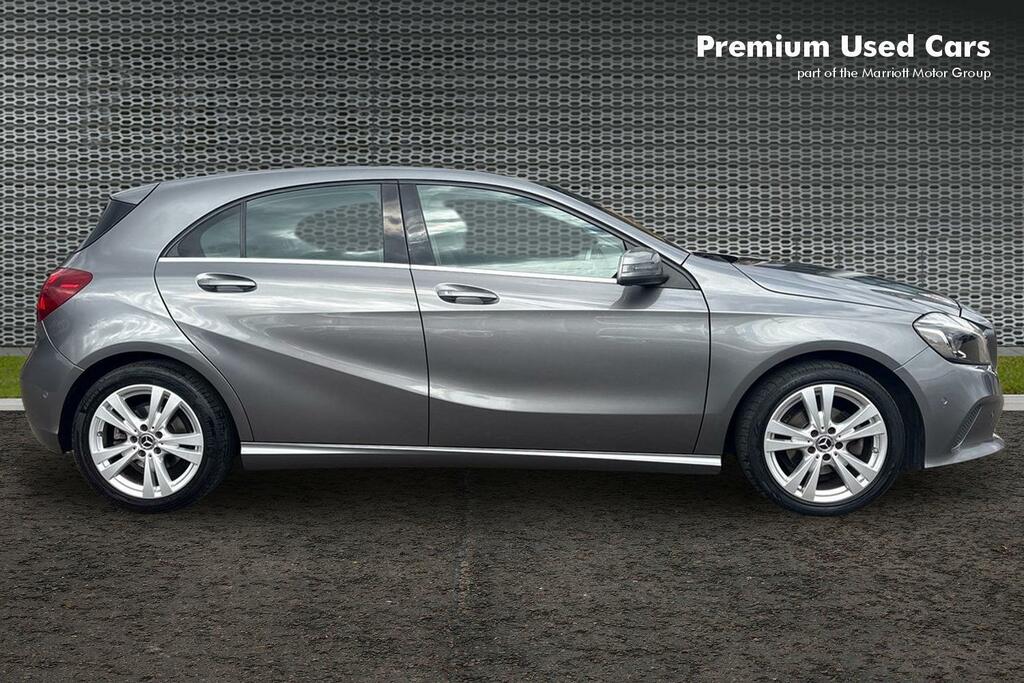 Mercedes-Benz A Class 1.5 A180d Sport Premium 7G-dct Euro 6 Ss AO18JVU Grey #4