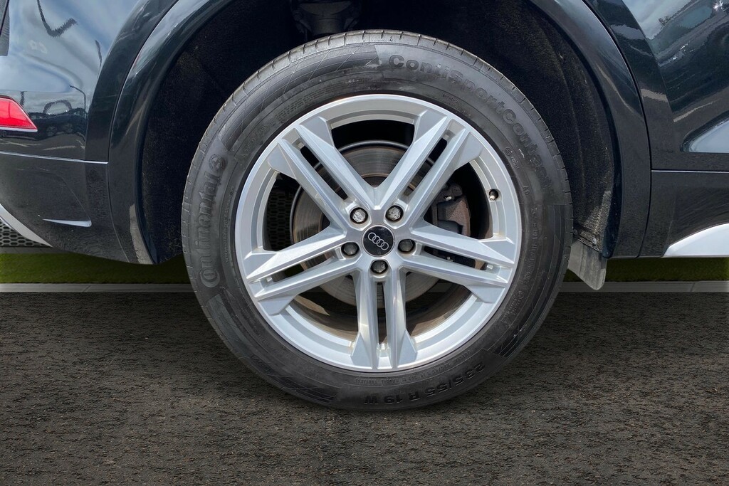 Audi Q5 2.0 Tdi 40 S Line Suv S Tronic Quattro GX23ZBG Black #5
