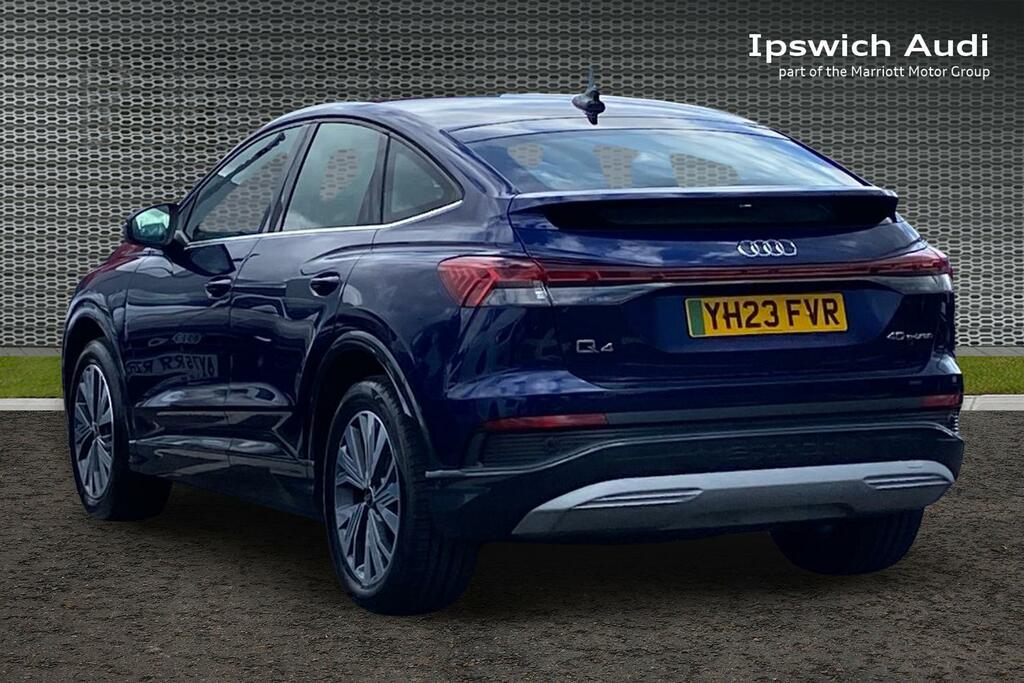 Audi Q4 E Tron 40 Sport Sportback 82Kwh 204 Ps YH23FVR Blue #3