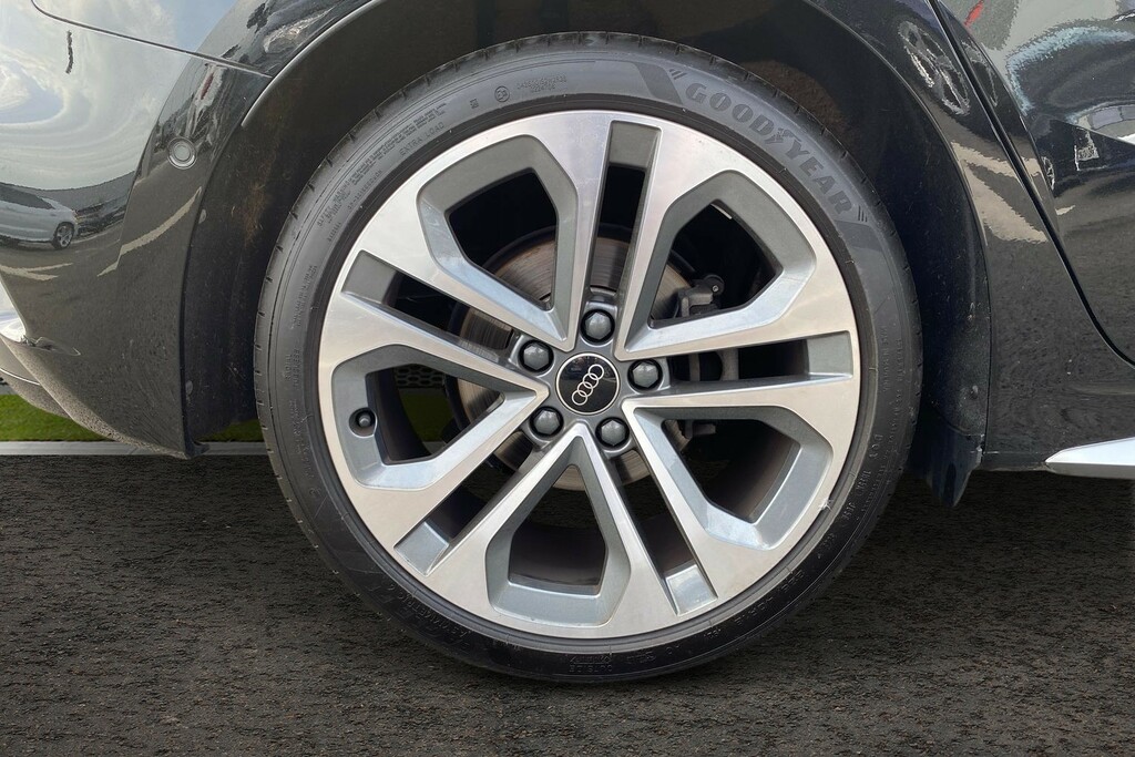 Audi A3 1.5 Tfsi S Line Sportback Euro 6 AV75RZP Black #5