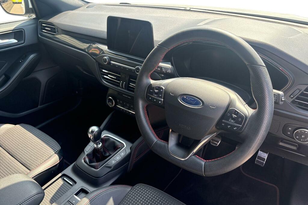 Ford Focus 1.5 Ecoblue St-line X Hatchback White #6