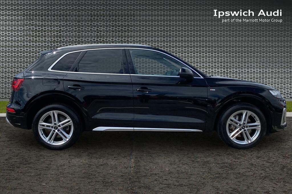 Audi Q5 2.0 Tdi 40 S Line Suv S Tronic Quattro HJ23LOA Black #4