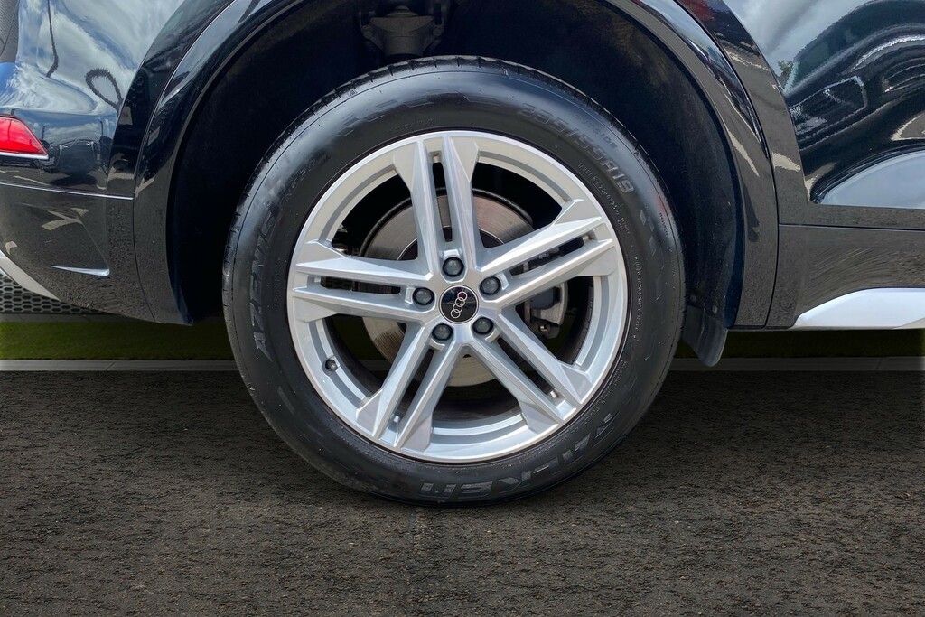 Audi Q5 2.0 Tdi 40 S Line Suv S Tronic Quattro HJ23LOA Black #5