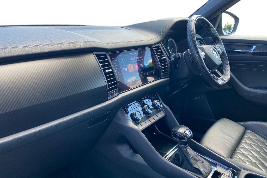 Skoda Kodiaq 2.0 Tsi Sportline Suv Dsg 4Wd Euro 6 S EF22KRE Black #2