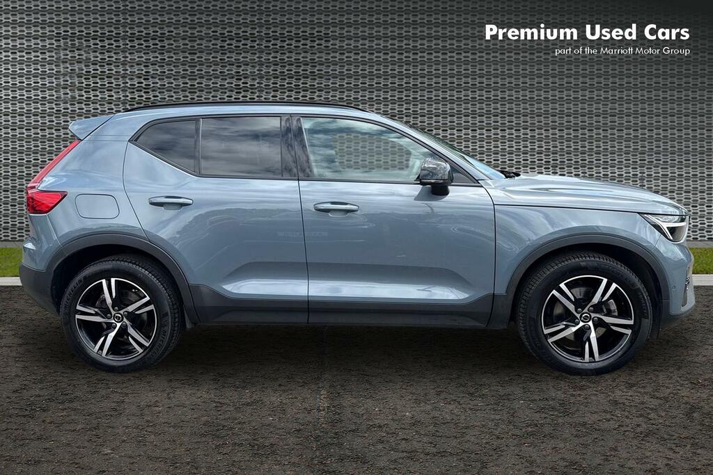 Volvo XC40 2.0 B4 Mhev Plus Suv Hybrid Dct Aw GY23ZHA Grey #4