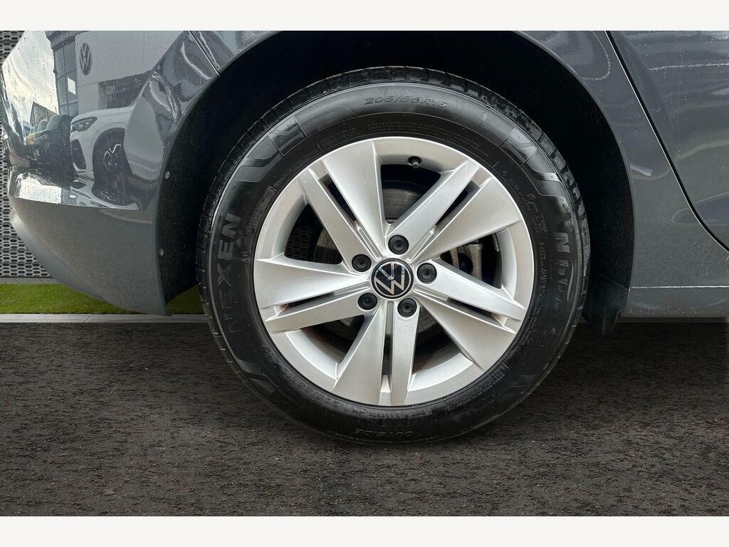 Volkswagen Golf 1.5 Etsi Mhev Life Hatchback Hybrid Dsg Grey #5