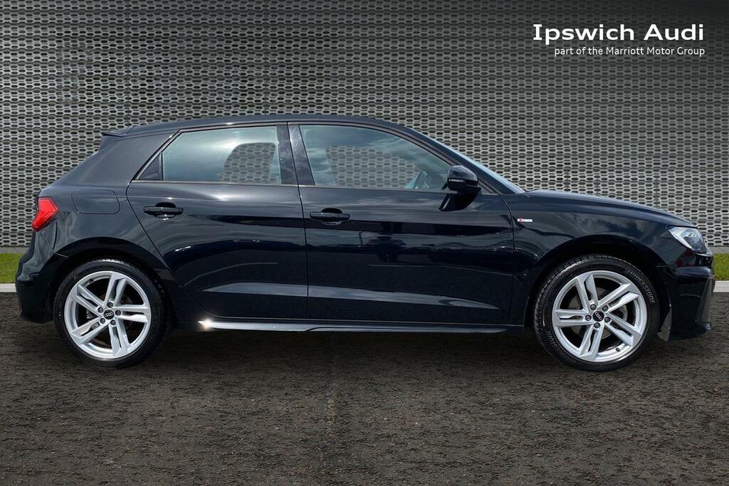 Audi A1 1.0 Tfsi 30 S Line Sportback Eur AV22OSW Black #4