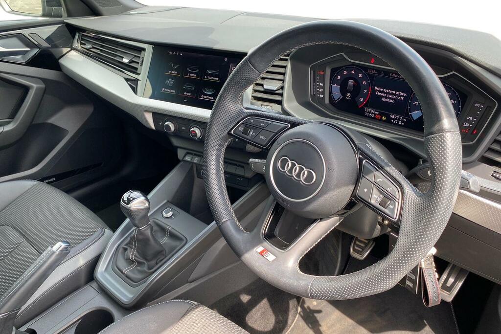Audi A1 1.0 Tfsi 30 S Line Sportback Eur AV22OSW Black #6