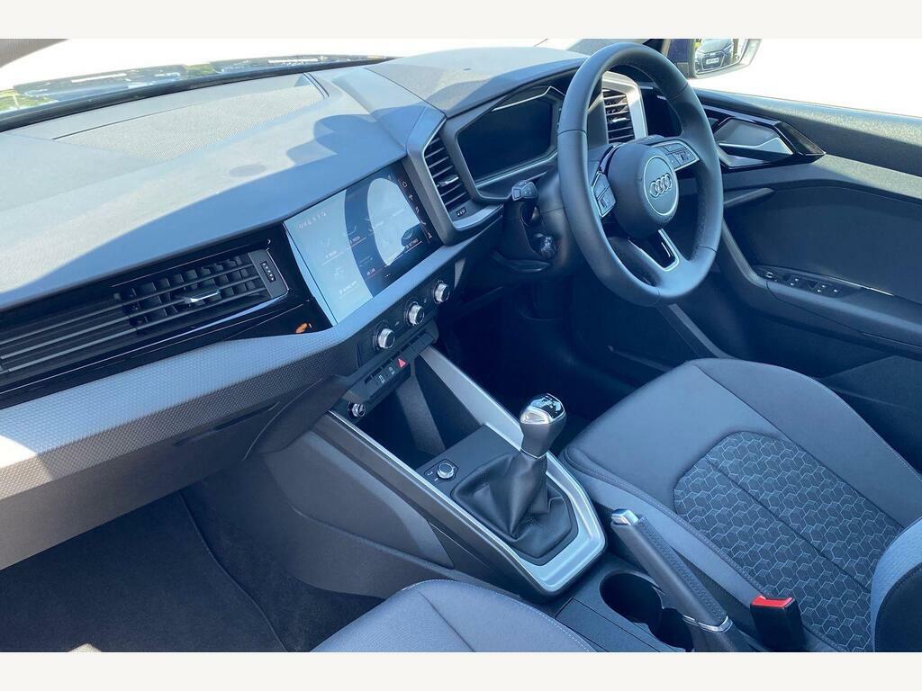 Audi A1 1.0 Tfsi 25 Sport Sportback Euro Blue #2