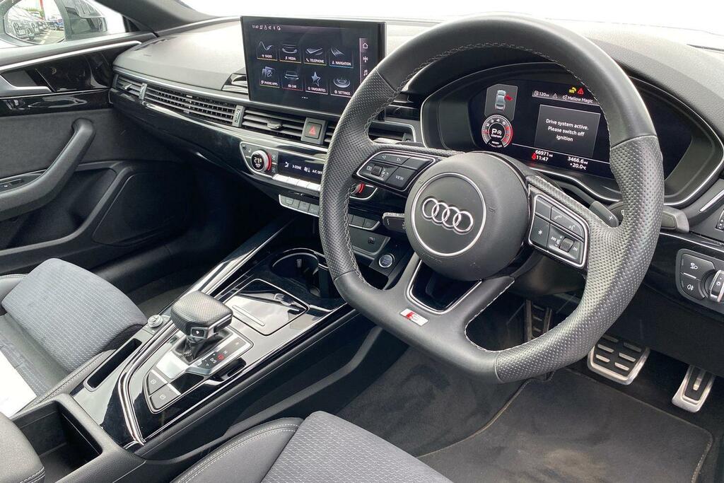 Audi A5 2.0 Tfsi 35 Black Edition Coupe S Troni AV23MHY White #6