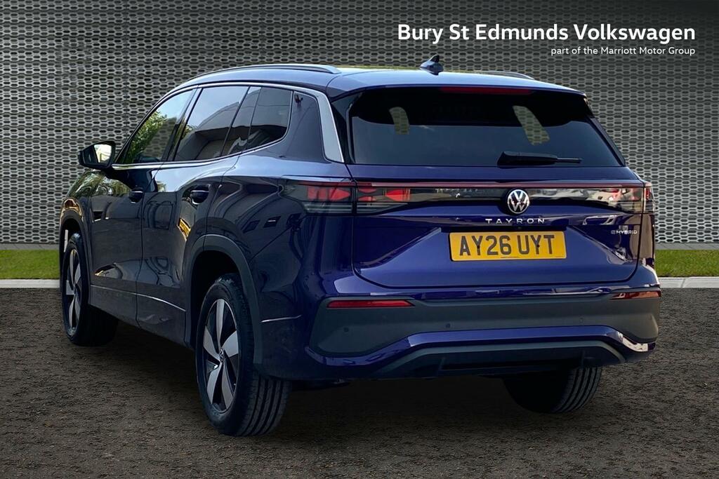 Volkswagen Tayron 1.5 Tsi Ehybrid 19.7Kwh Match Suv Plug- Purple #3