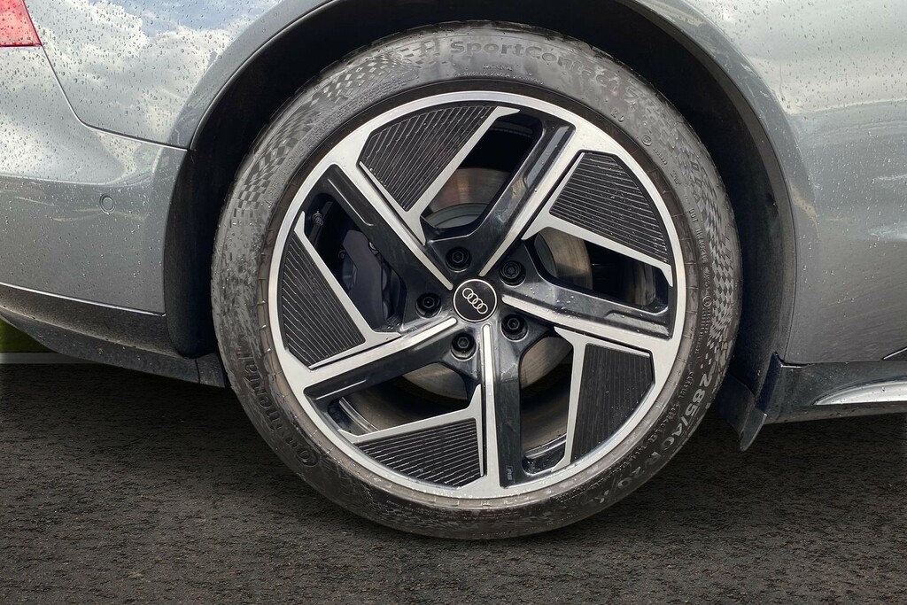 Audi E Tron GT 105Kwh Saloon Quattro 503 Ps Grey #5