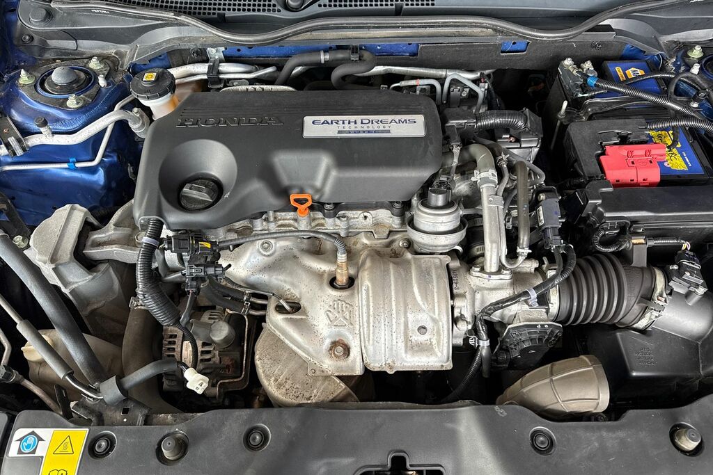 Honda Civic 1.5 Vtec Turbo Sport White #34