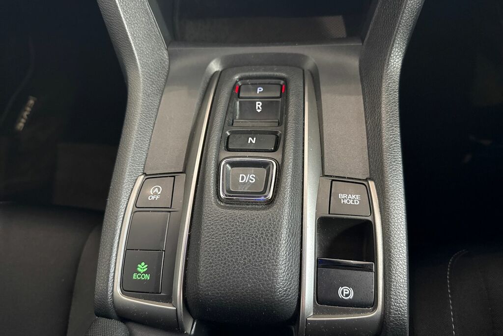 Honda Civic 1.5 Vtec Turbo Sport White #23